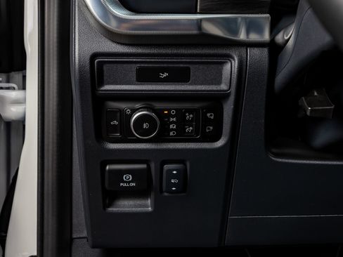 Used 2026 Ford F150 Lariat w/ Equipment Group 501A Mid AWD/4WD image 22