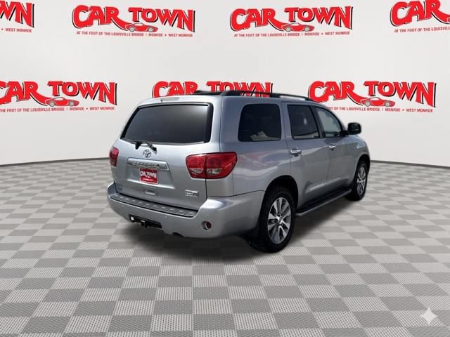 Used 2017 Toyota Sequoia Limited RWD image 3