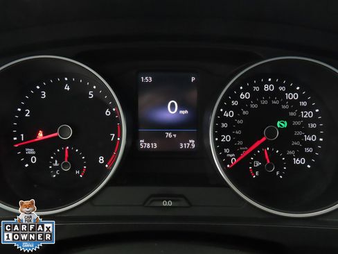Used 2019 Volkswagen Tiguan SE image 14