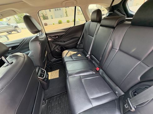 Used 2020 Subaru Outback Limited AWD/4WD image 17