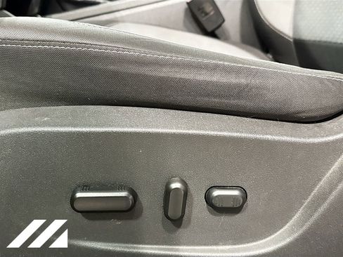 Used 2017 Ford Escape SE image 20