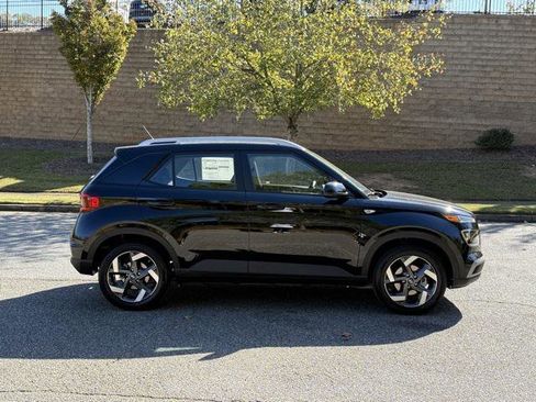 New 2026 Hyundai Venue SEL image 7