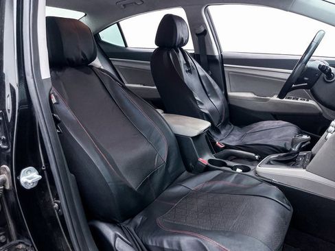 Used 2019 Hyundai Elantra Limited image 35