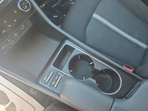 Used 2025 Hyundai Sonata SEL FWD image 24