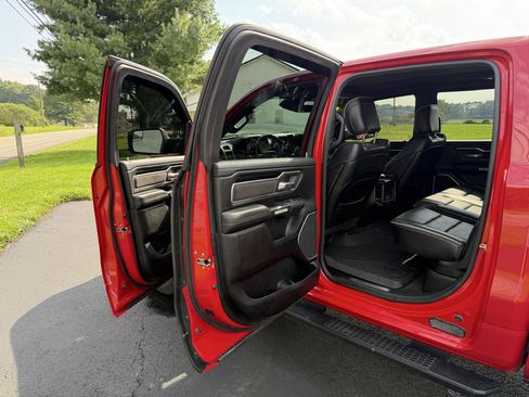 Used 2020 RAM 1500 Laramie AWD/4WD image 41