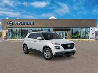 New 2026 Hyundai Venue SE video 2