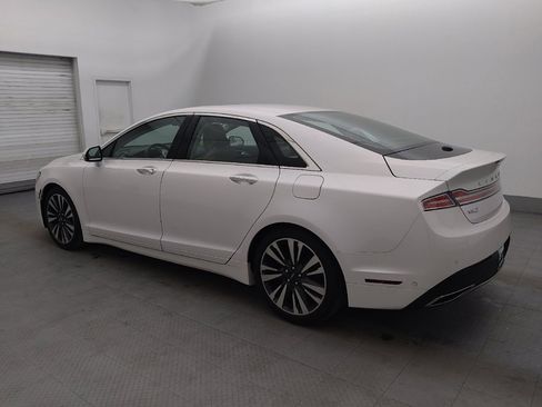 Used 2019 Lincoln MKZ Reserve FWD image 3