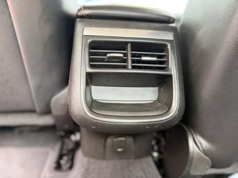 Used 2020 Chevrolet Impala LT FWD image 18