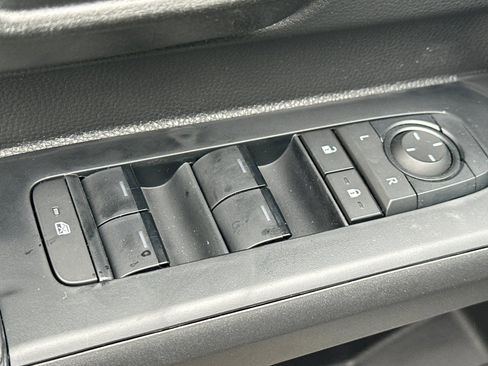 New 2026 Toyota Tacoma SR5 AWD/4WD image 12
