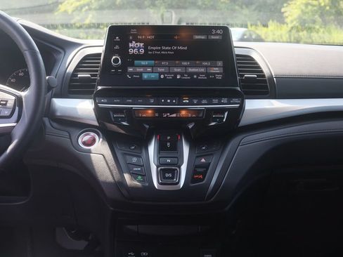 Used 2025 Honda Odyssey EX-L image 23
