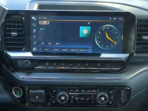 Used 2024 Chevrolet Silverado 3500 High Country image 19