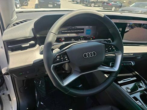 New 2026 Audi Q3 quattro 2.0T AWD/4WD image 25