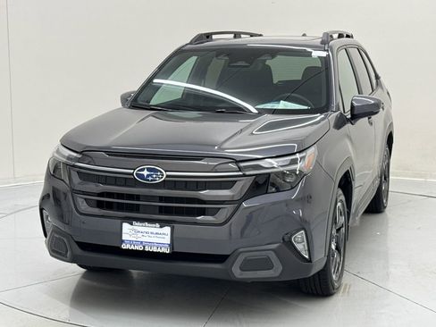 Used 2026 Subaru Forester Limited AWD/4WD image 1
