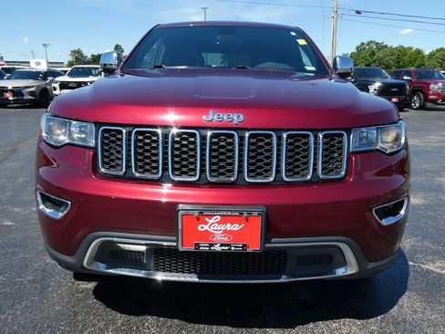 Used 2017 Jeep Grand Cherokee Limited w/ Trailer Tow Group IV AWD/4WD image 9