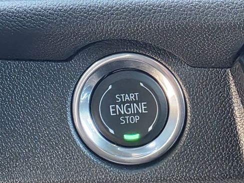 New 2025 Chevrolet Traverse LT w/ Enhanced Driving Package image 27