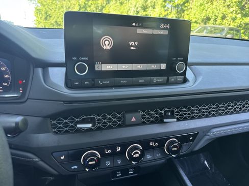 Used 2024 Honda Accord EX image 15