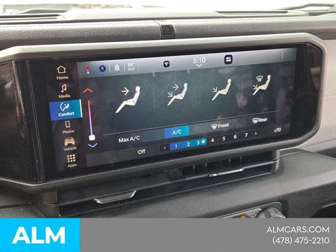 Used 2025 Jeep Wrangler Unlimited Sport AWD/4WD image 22