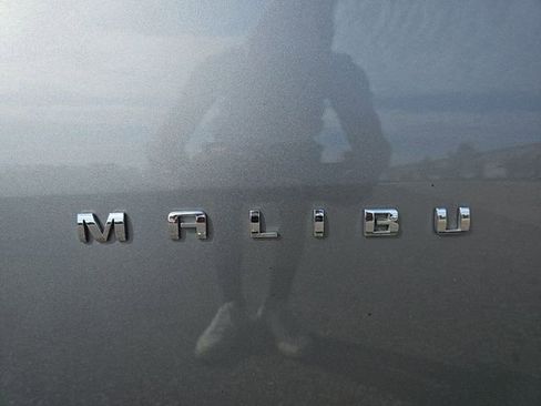 Used 2024 Chevrolet Malibu LT image 31