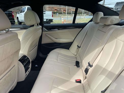 Used 2019 BMW 530e w/ Convenience Package image 15