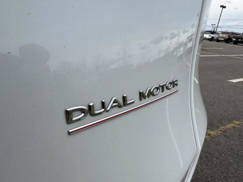 Used 2022 Tesla Model Y Performance image 22