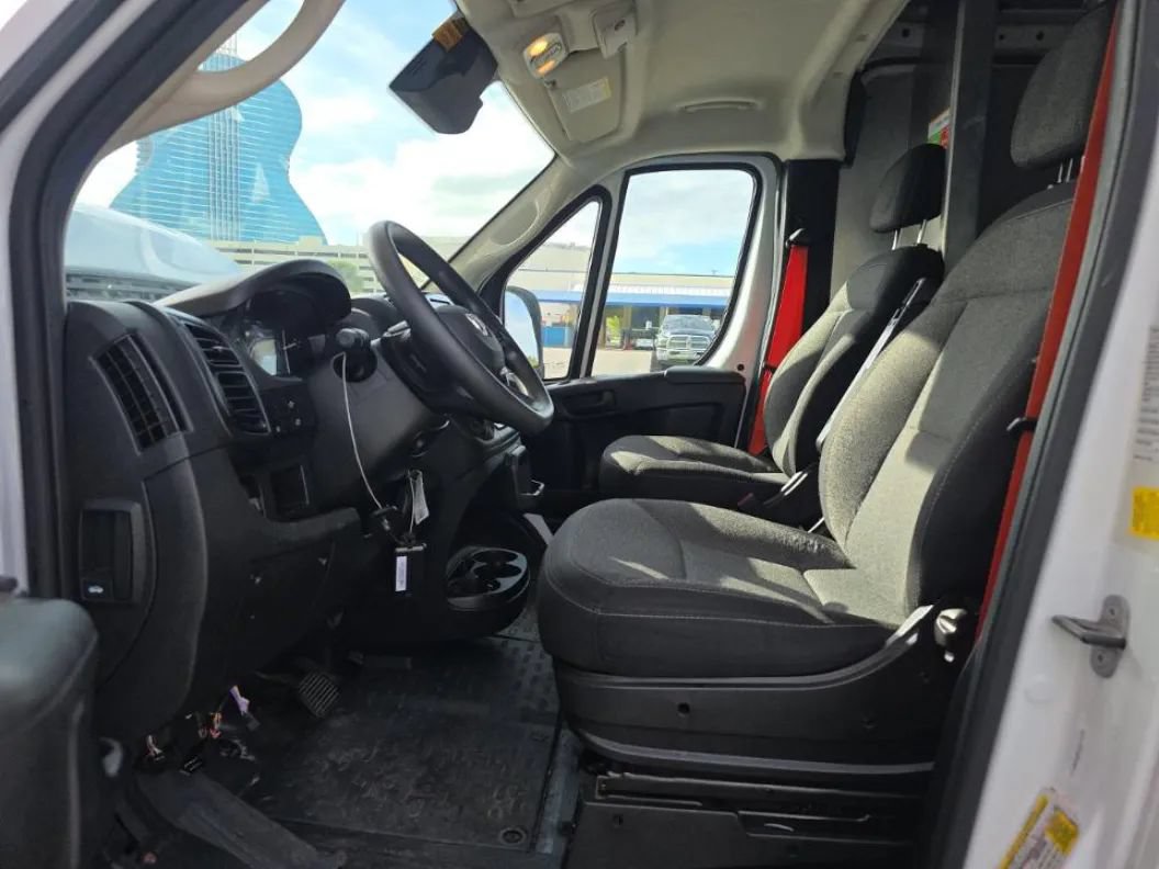 Used 2023 RAM ProMaster 3500 w/ Driver Convenience Group FWD image 7