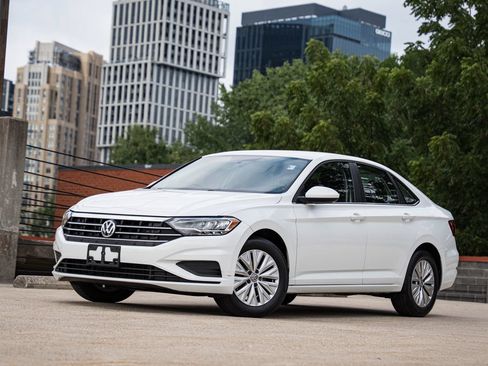 Used 2019 Volkswagen Jetta S w/ Driver Assistance Package FWD image 1