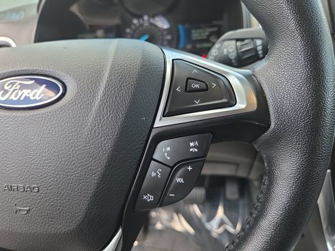 Used 2024 Ford Edge Titanium AWD/4WD image 12