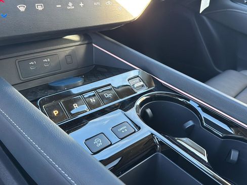 New 2026 Nissan Murano Platinum image 25