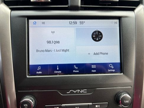 Used 2019 Ford Fusion SE image 17