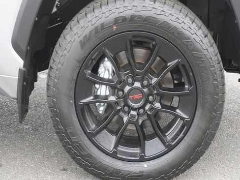 New 2025 Toyota Tundra Limited image 5