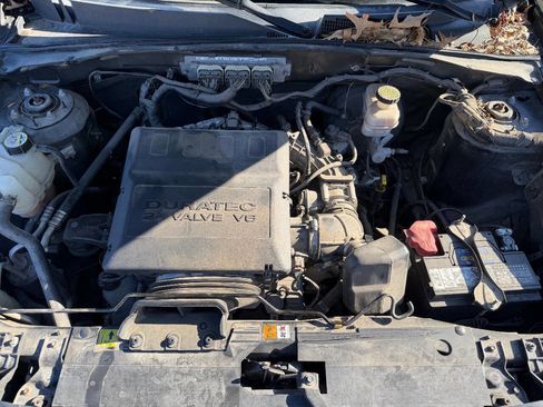 Used 2011 Ford Escape XLT image 20