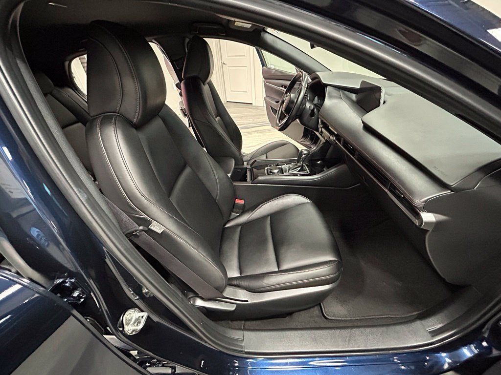 Used 2024 MAZDA MAZDA3 s FWD image 34