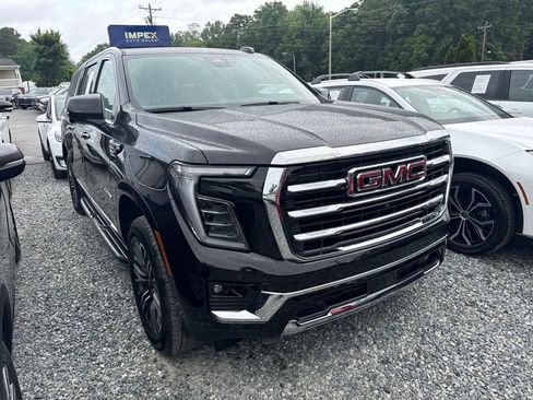 Used 2025 GMC Yukon XL Elevation AWD/4WD image 2