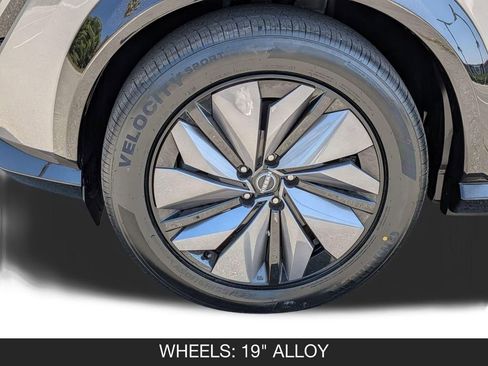 Used 2023 Nissan Ariya FWD image 11