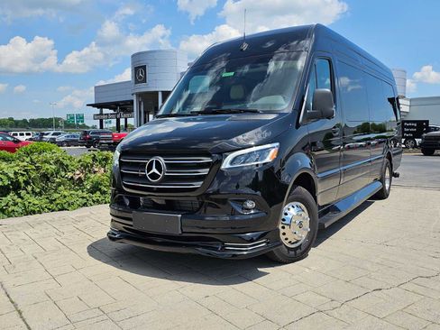 New 2026 Mercedes-Benz Sprinter 3500 image 2