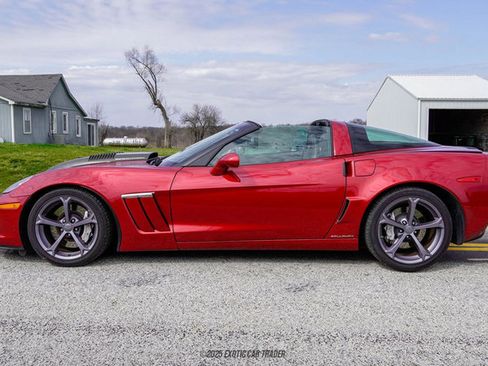 Used 2011 Chevrolet Corvette Grand Sport w/ Preferred Equipment Group image 3