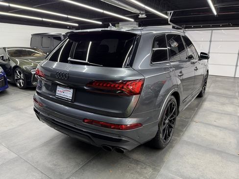 Used 2022 Audi SQ7 Prestige image 7