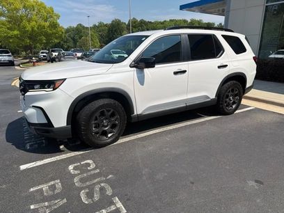 Used 2025 Honda Pilot TrailSport