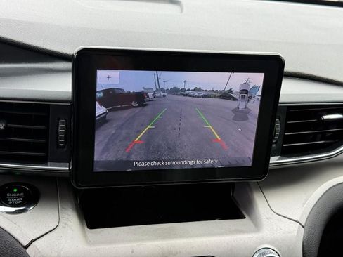 Used 2020 Ford Explorer XLT w/ Equipment Group 202A RWD image 25