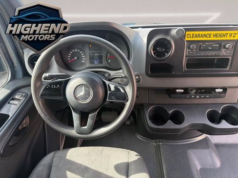 Used 2019 Mercedes-Benz Sprinter 170 image 17
