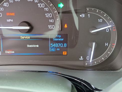 Used 2017 Cadillac XT5 Luxury w/ Driver Awareness Package image 25