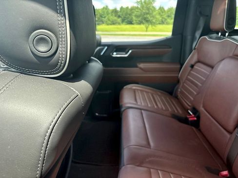 Used 2024 GMC Sierra 1500 Denali Ultimate AWD/4WD image 7