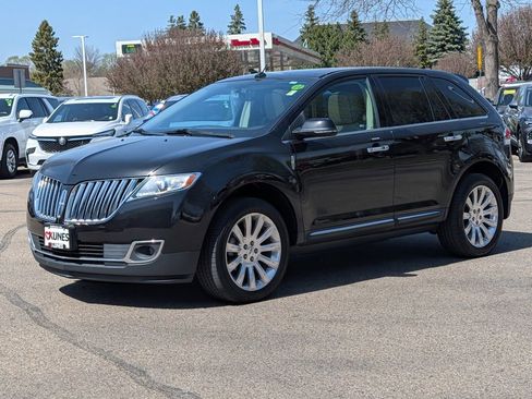Used 2014 Lincoln MKX AWD w/ Equipment Group 102A image 4