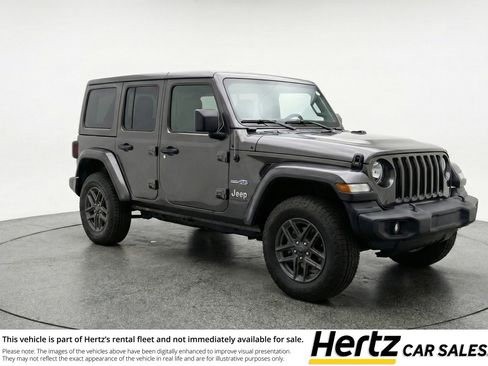Used 2025 Jeep Wrangler Sport S AWD/4WD image 1