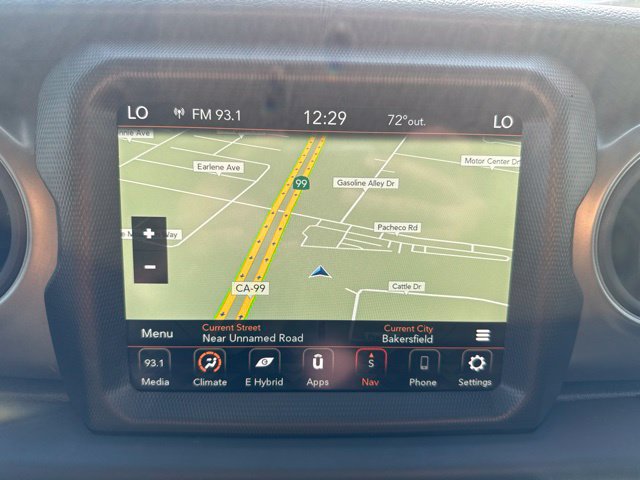 Certified 2023 Jeep Wrangler Unlimited w/ 8.4" Radio Group AWD/4WD image 18