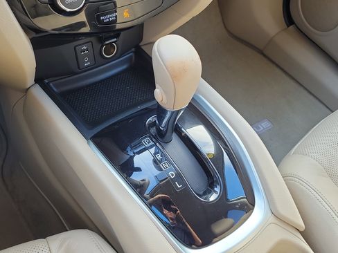 Used 2015 Nissan Rogue SL w/ SL Premium Package image 38