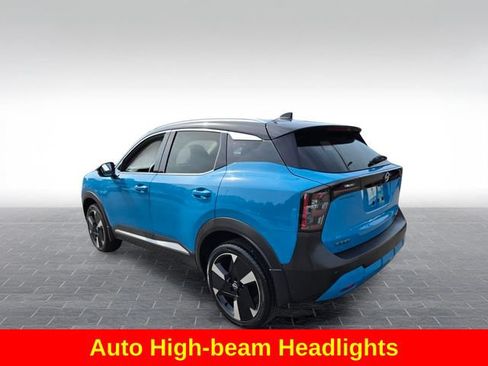 Used 2025 Nissan Kicks SR AWD/4WD image 6