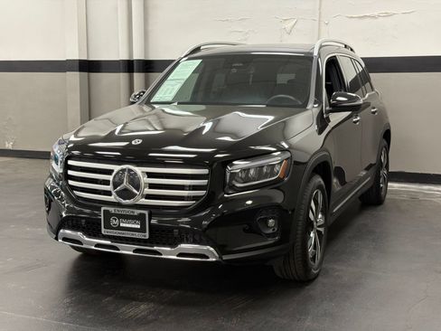 Certified 2026 Mercedes-Benz GLB 250 image 5