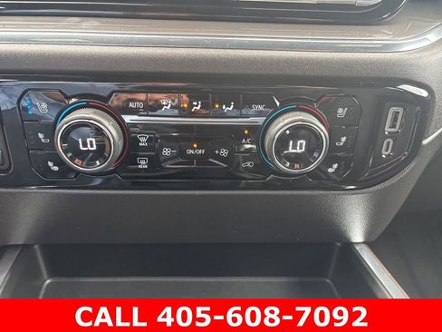 Used 2023 Chevrolet Silverado 1500 High Country w/ High Country Premium Package AWD/4WD image 11