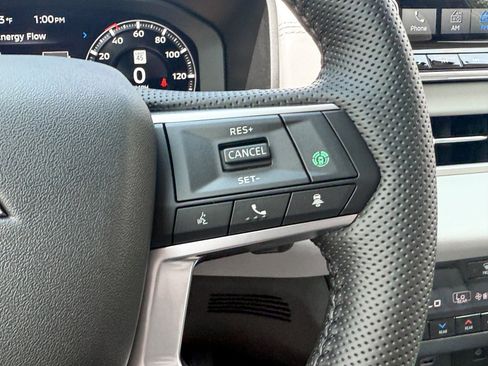 New 2025 Mitsubishi Outlander 4WD Plug-In Hybrid image 47